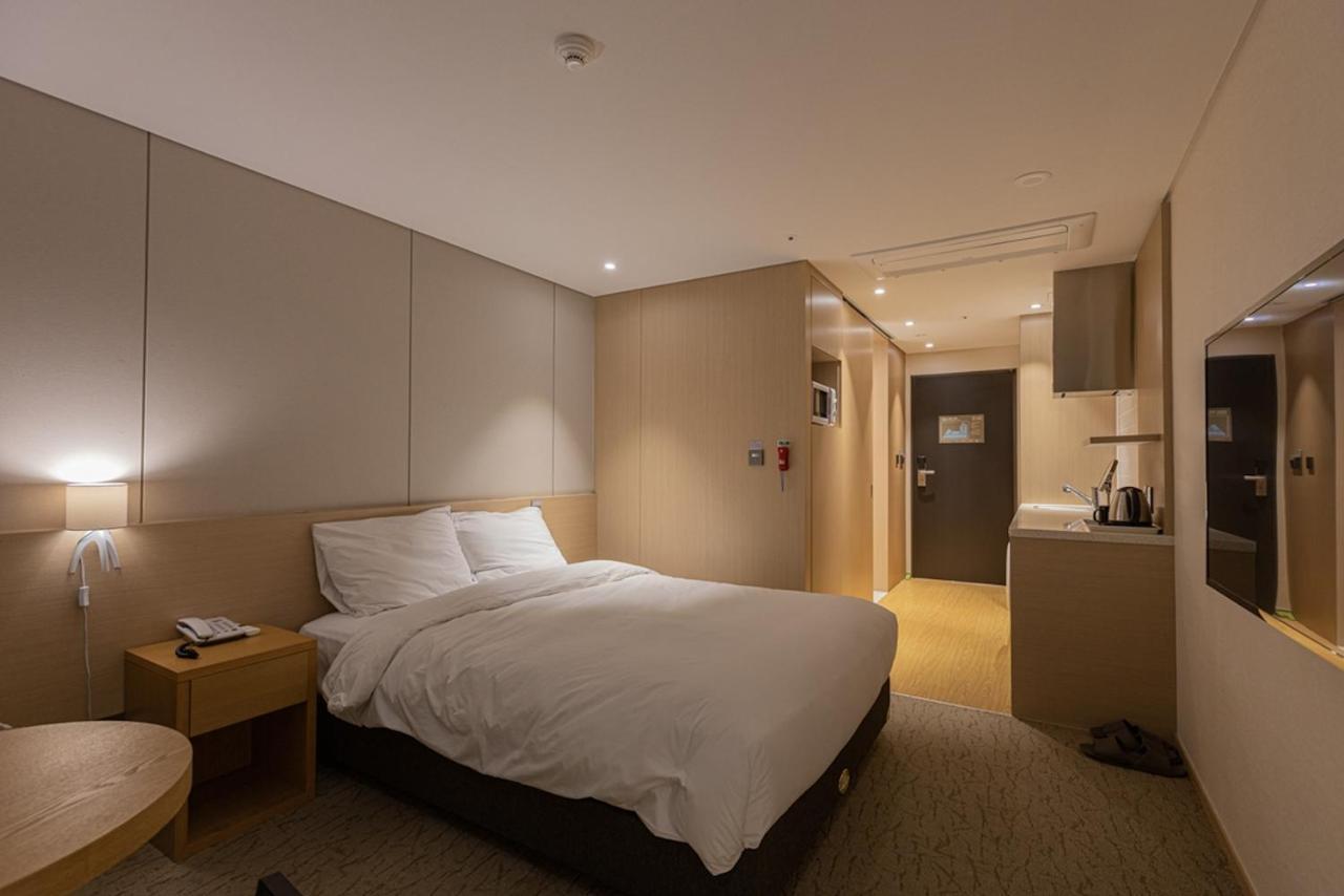 Hotel Zinc ソギポ エクステリア 写真