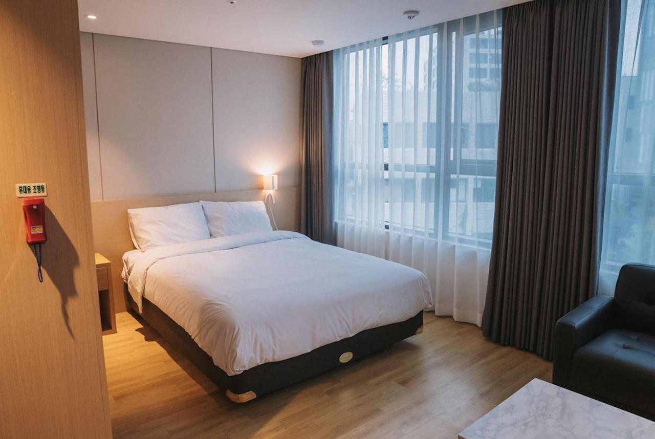 Hotel Zinc ソギポ エクステリア 写真