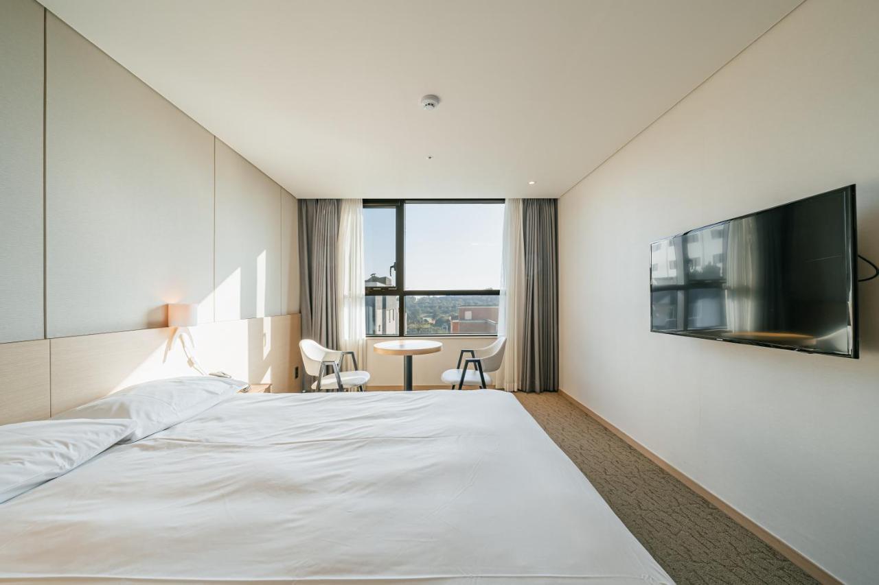 Hotel Zinc ソギポ エクステリア 写真