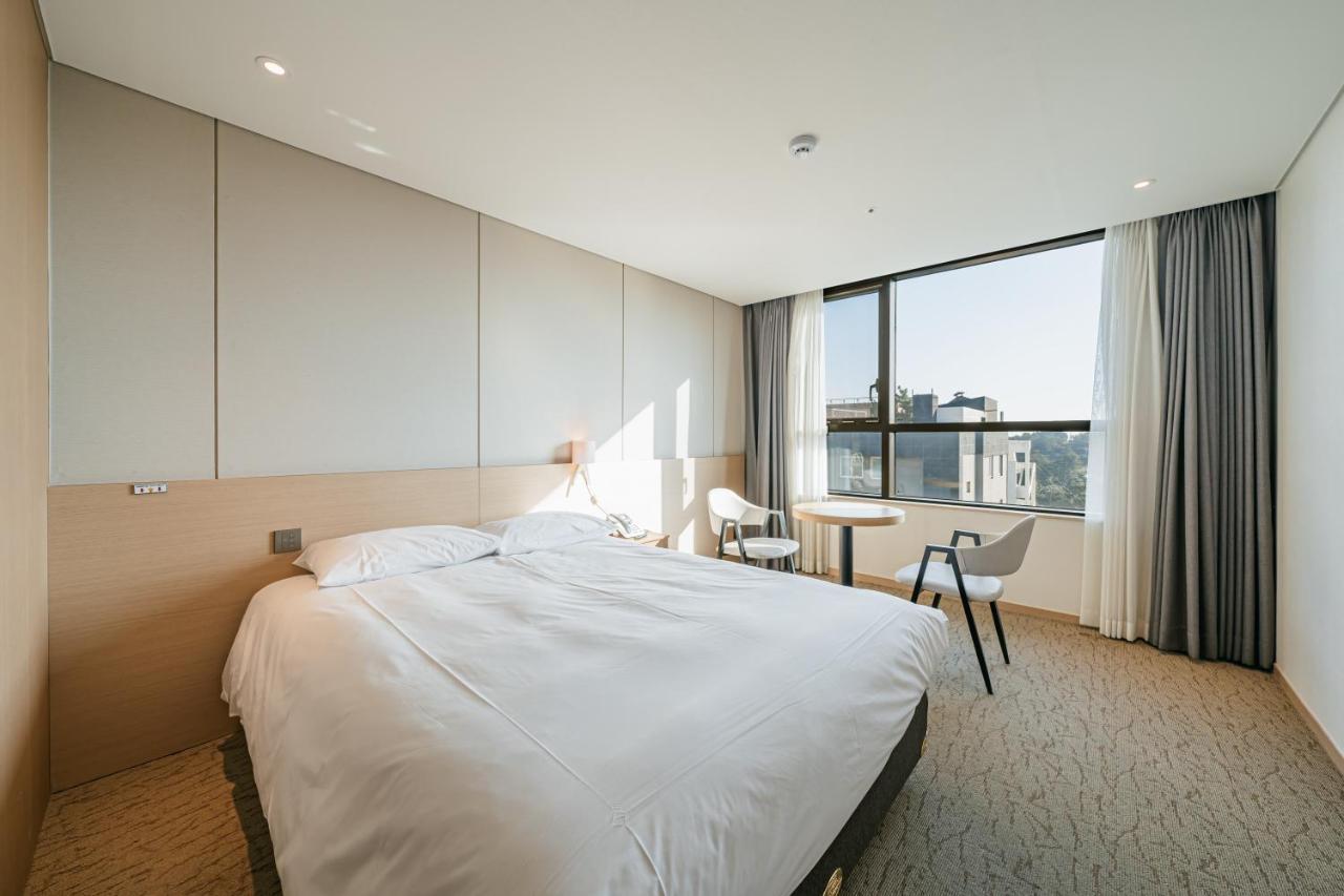 Hotel Zinc ソギポ エクステリア 写真