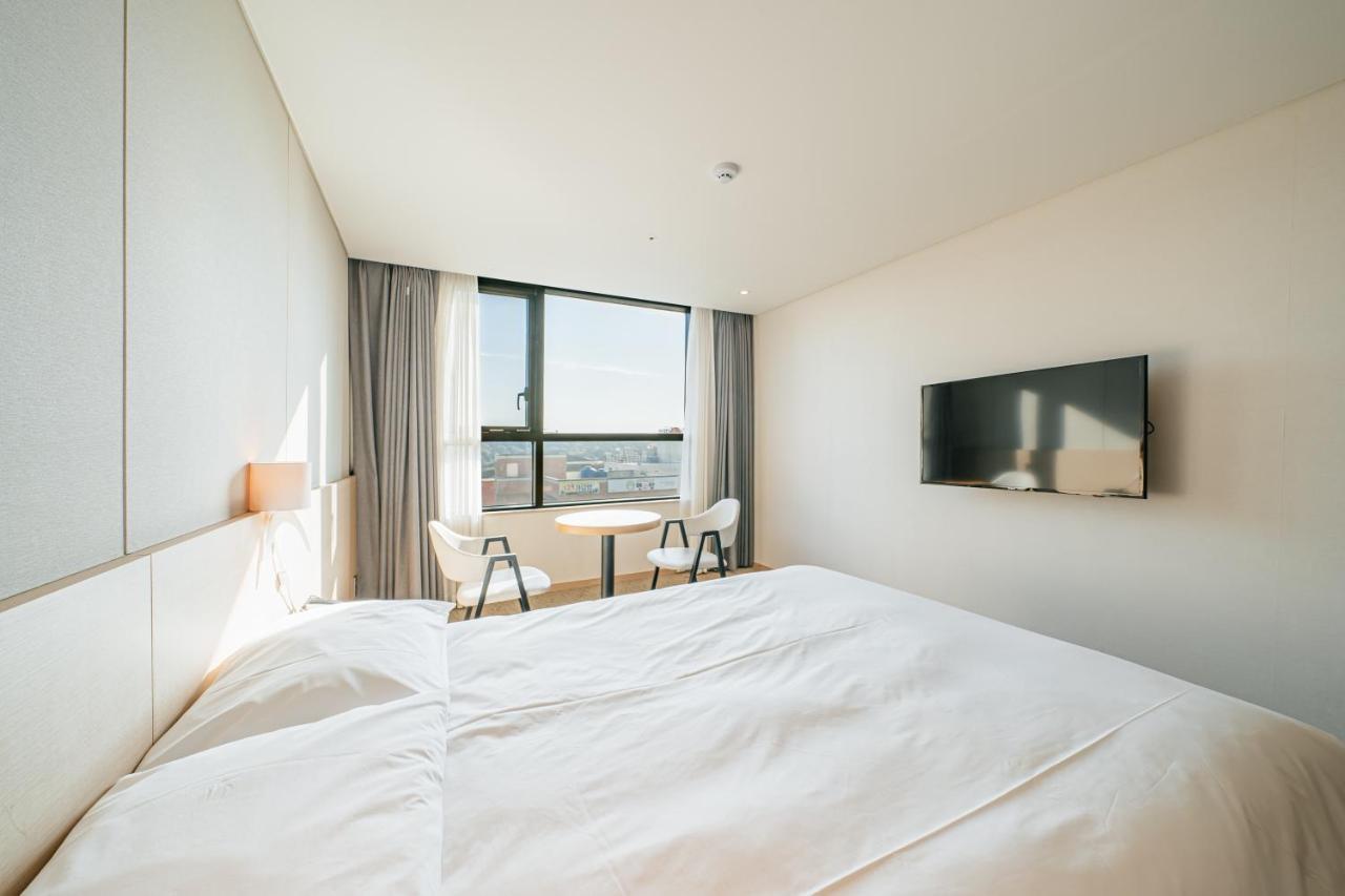 Hotel Zinc ソギポ エクステリア 写真