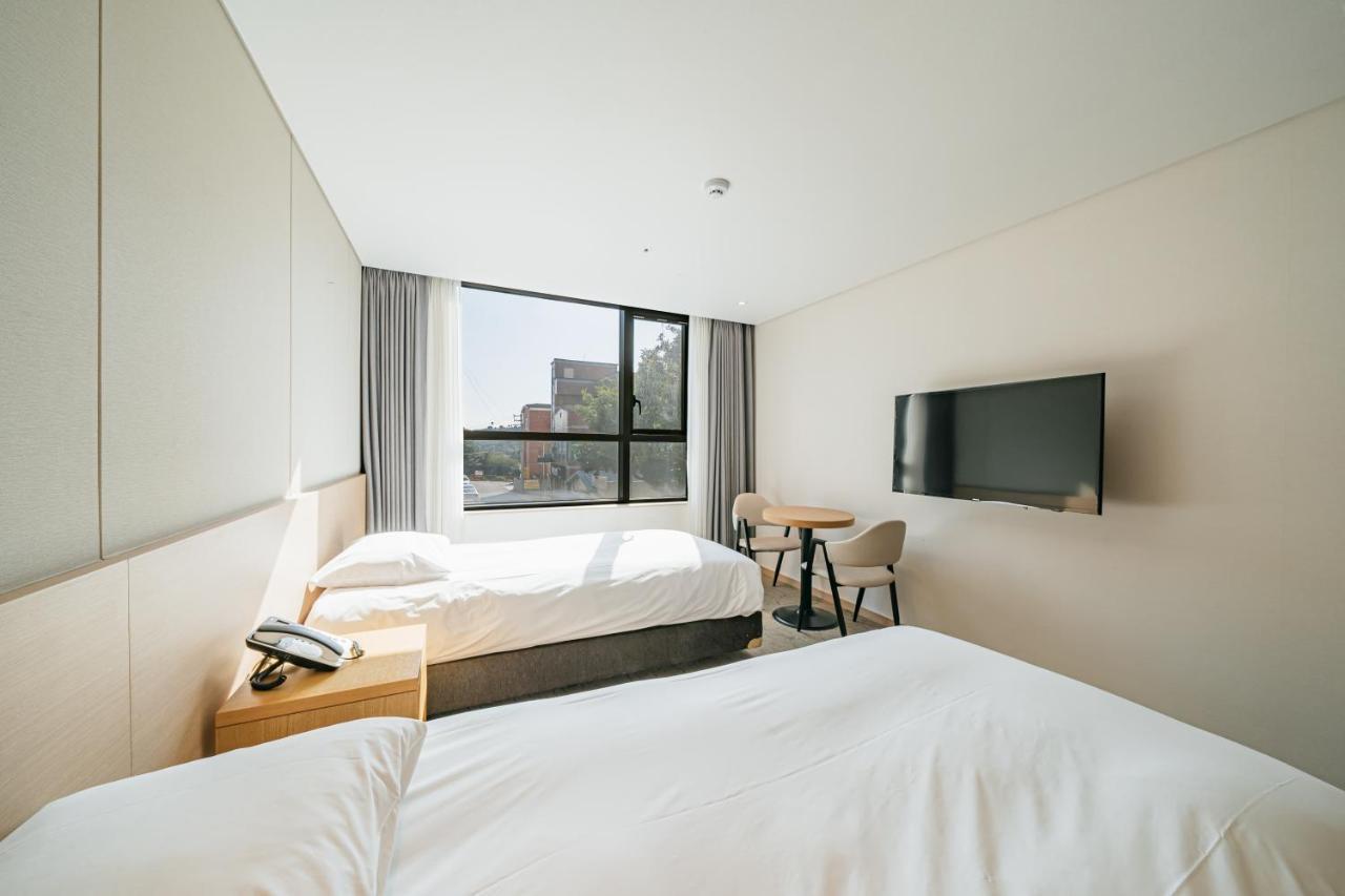 Hotel Zinc ソギポ エクステリア 写真