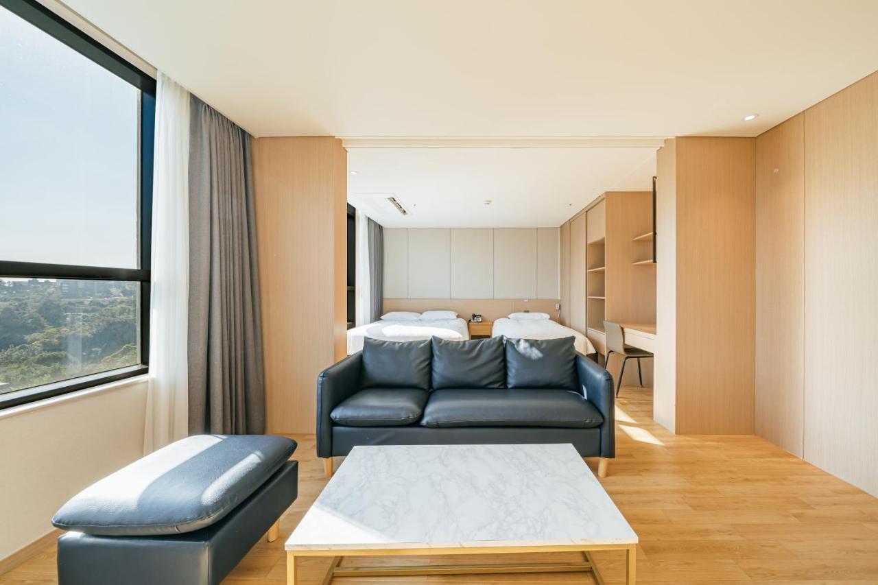 Hotel Zinc ソギポ エクステリア 写真