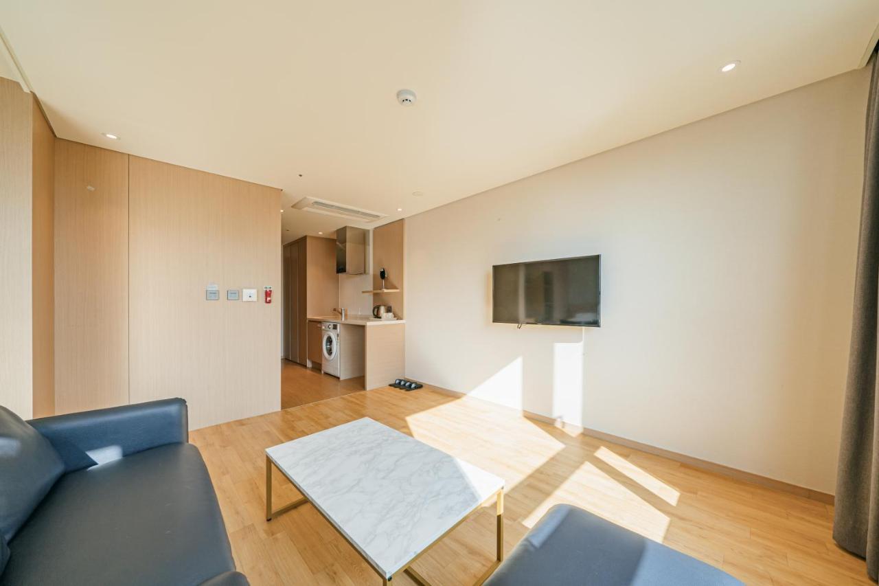 Hotel Zinc ソギポ エクステリア 写真