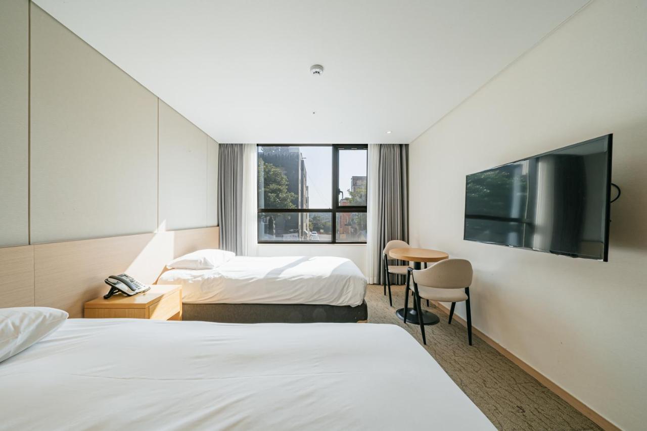 Hotel Zinc ソギポ エクステリア 写真