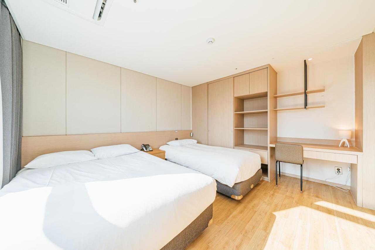 Hotel Zinc ソギポ エクステリア 写真