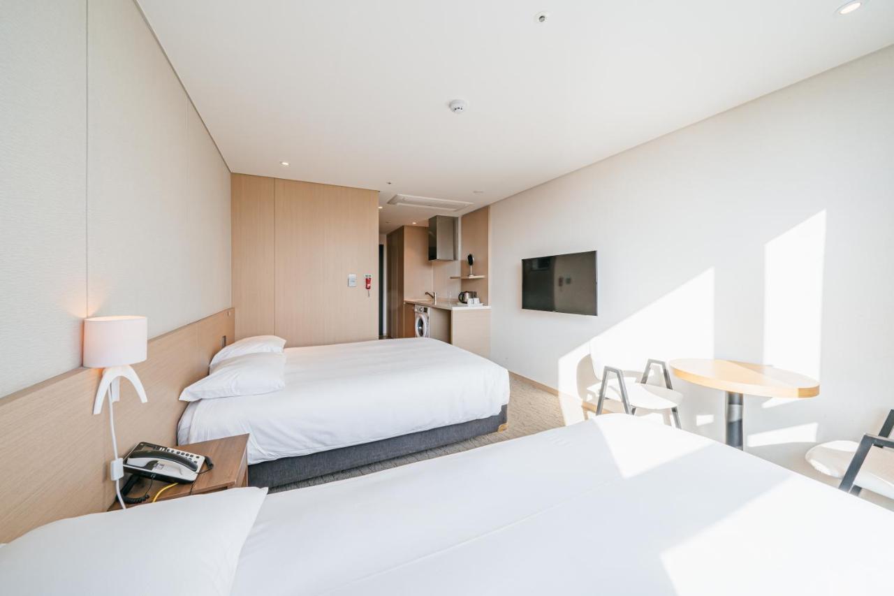 Hotel Zinc ソギポ エクステリア 写真